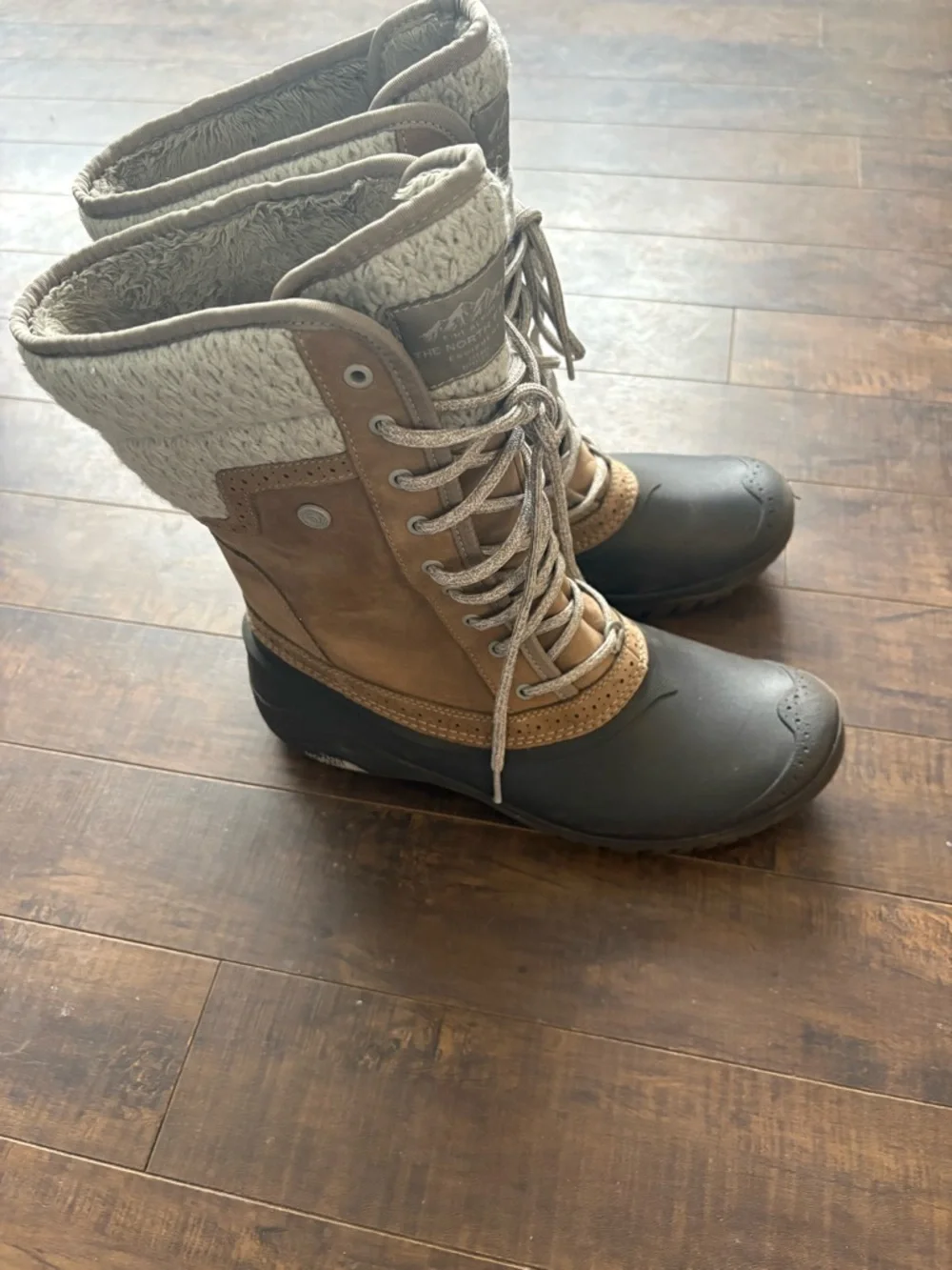 The North Face Shellista ll Mid boots - Picture 6 of 13